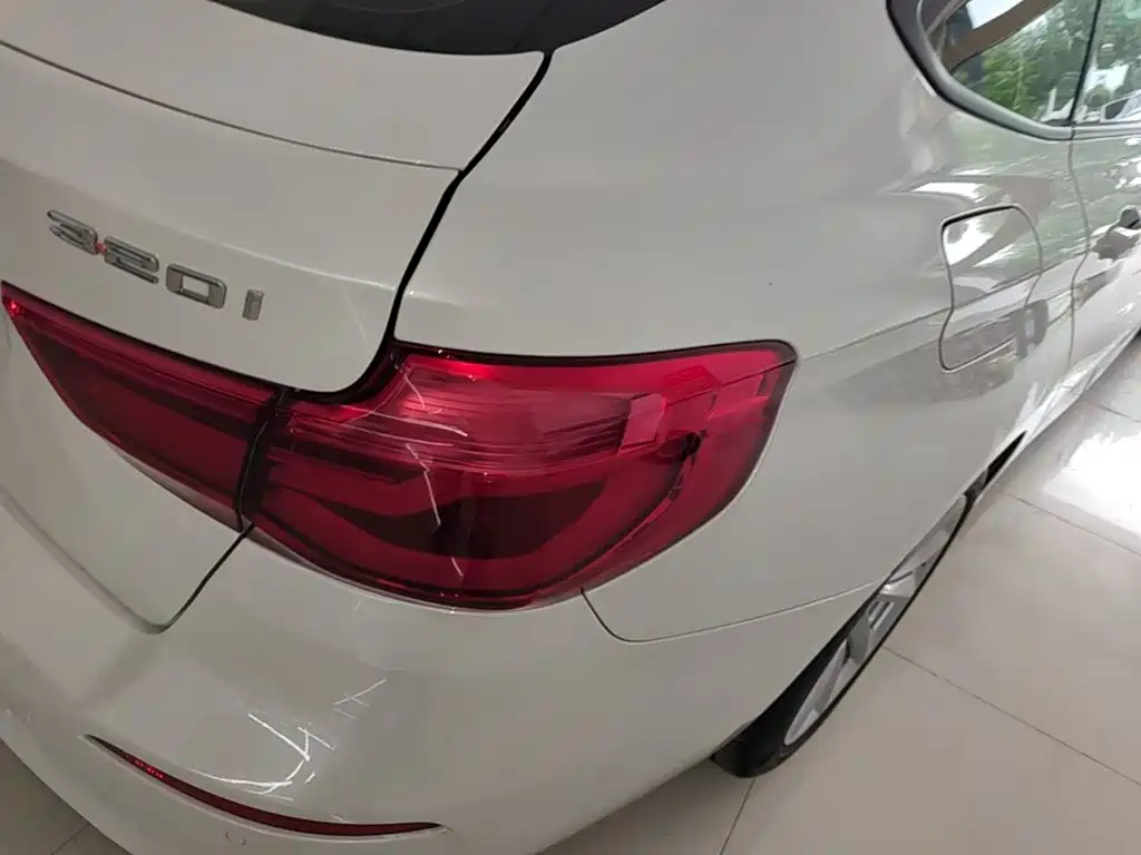 BMW 3 Series GT — миниатюра 8