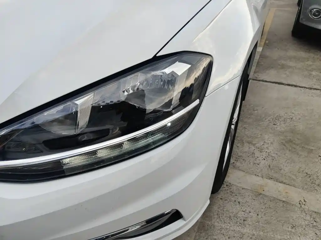 Volkswagen Golf — миниатюра 24