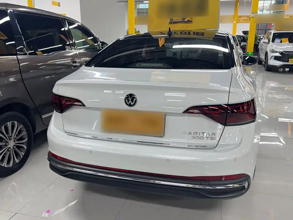 Volkswagen Sagitar — миниатюра 13