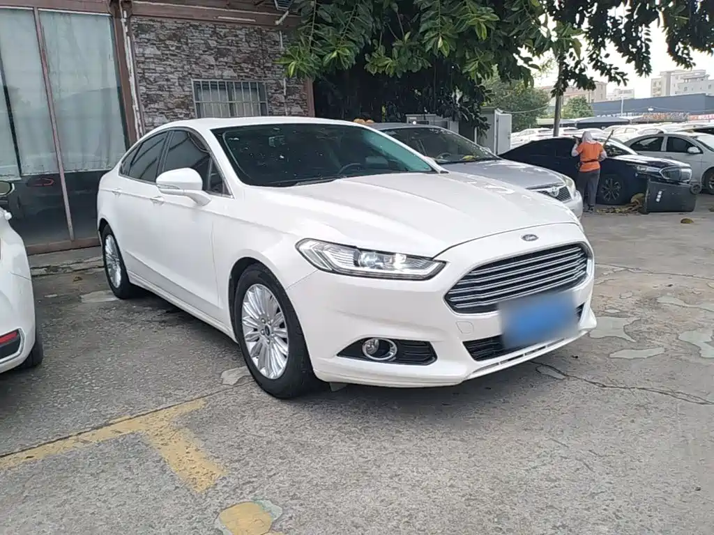 Ford Mondeo — миниатюра 4