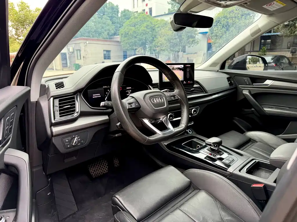 Audi Q5L — миниатюра 4