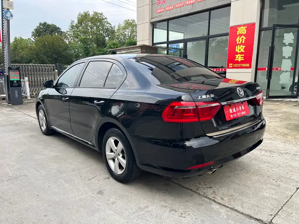 Volkswagen Lavida — миниатюра 6