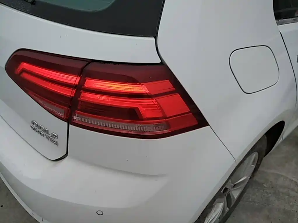 Volkswagen Golf — миниатюра 8