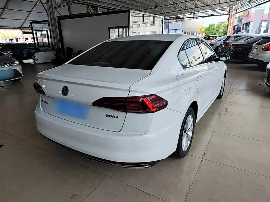 Volkswagen Bora — миниатюра 7