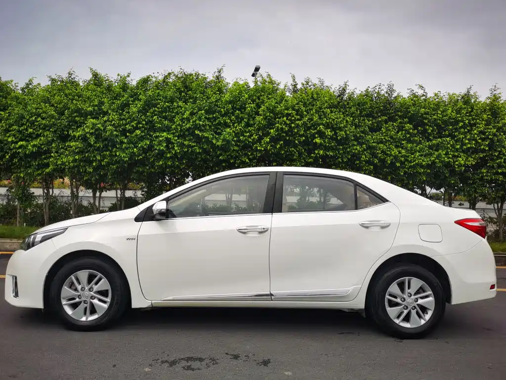 Toyota Corolla — миниатюра 7