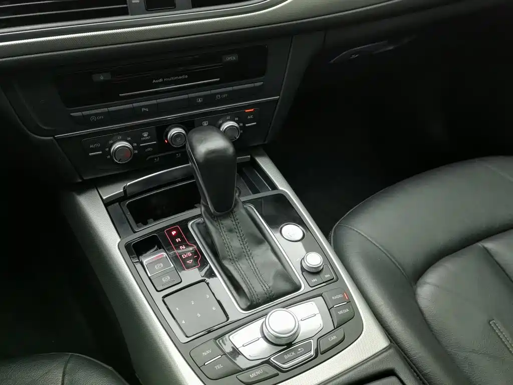Audi A6L — миниатюра 13