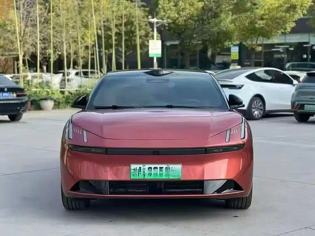 LYNK Z10