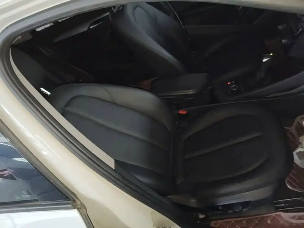 BMW X1 — миниатюра 25