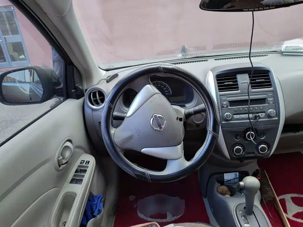Nissan Sunny — миниатюра 6