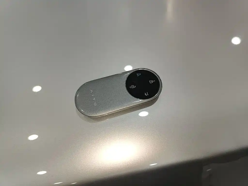 AITO AITO M8 — миниатюра 9