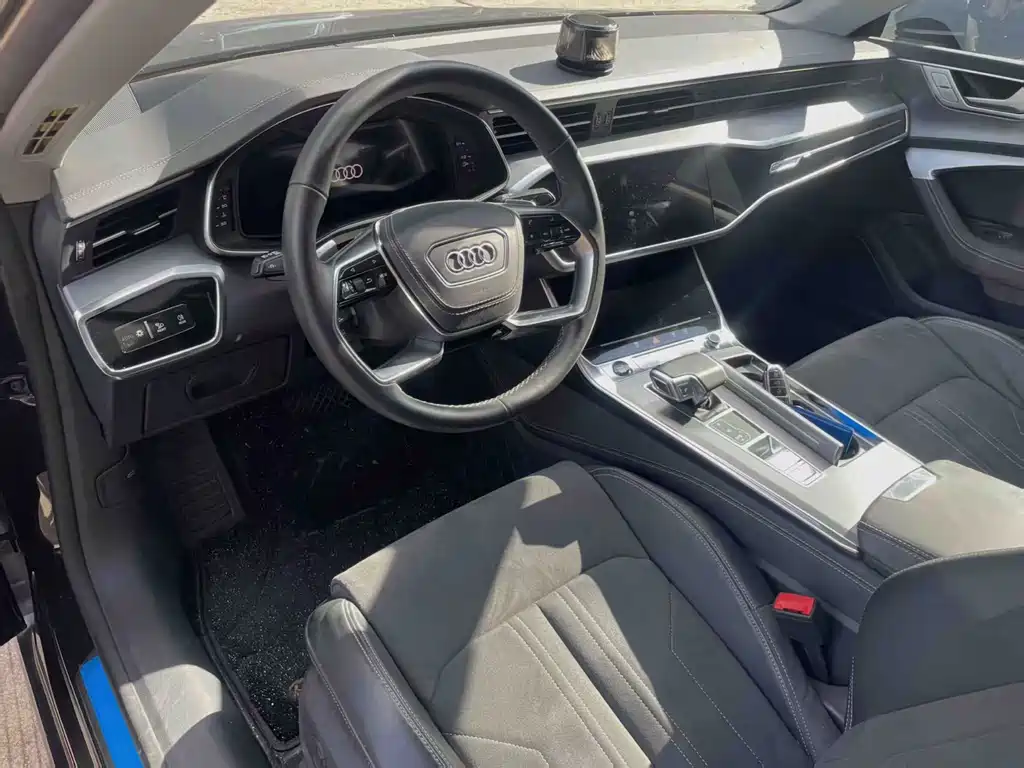Audi A7L — миниатюра 5