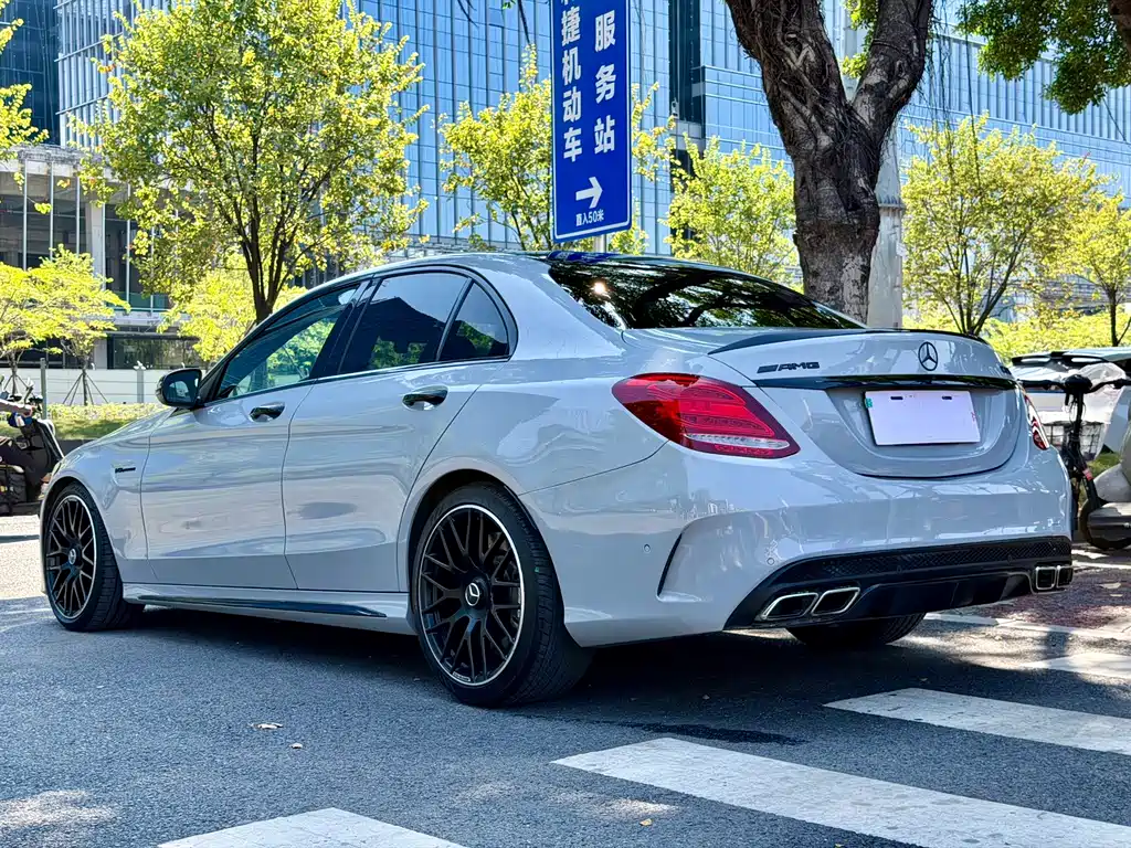 Mercedes-Benz C-Class AMG — миниатюра 17