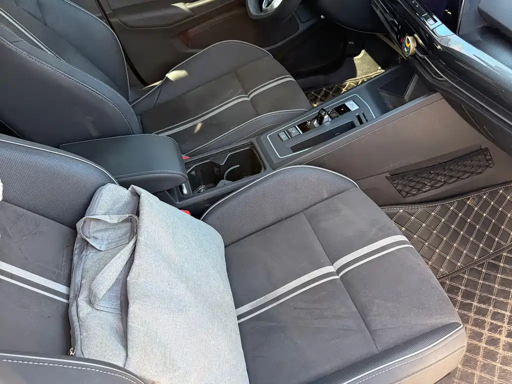 Volkswagen Golf — миниатюра 4
