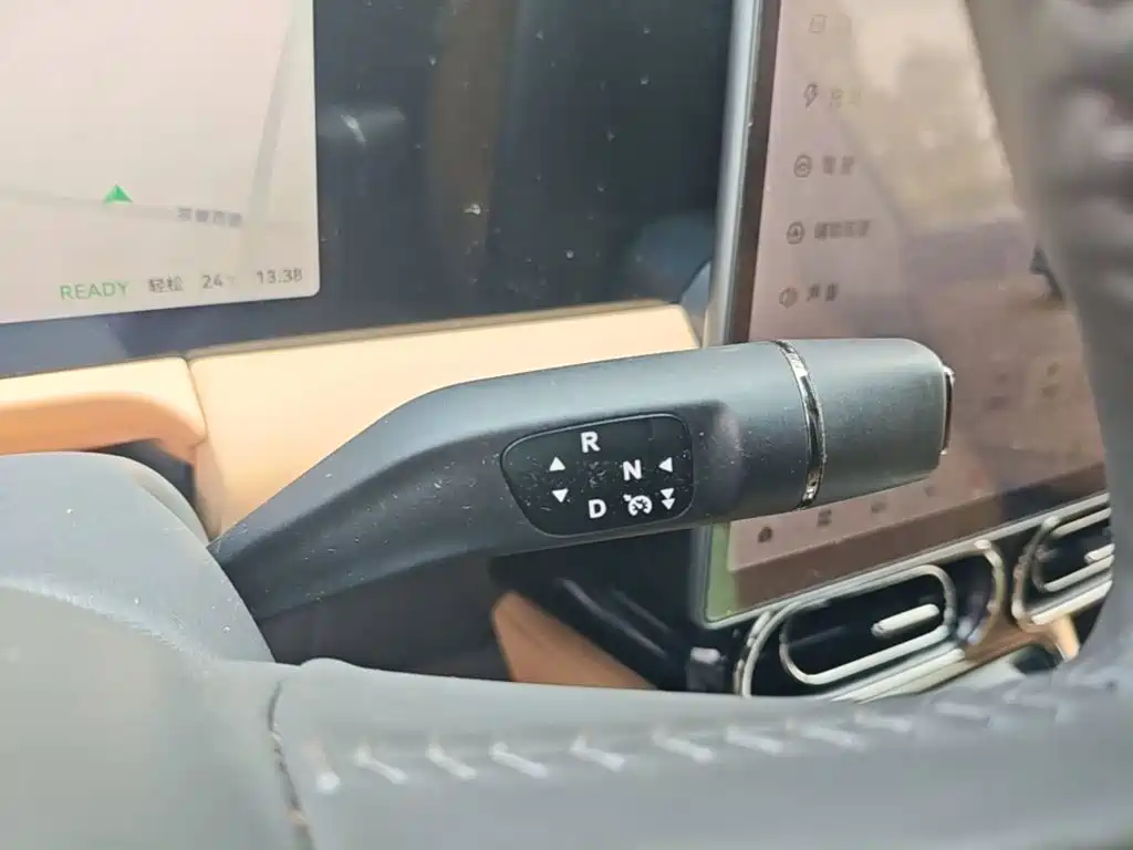 Leapmotor Leapmotor C01 — миниатюра 14