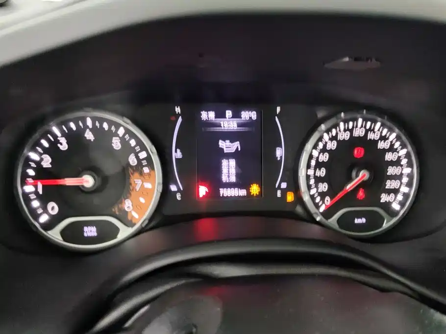 Jeep Renegade — миниатюра 14