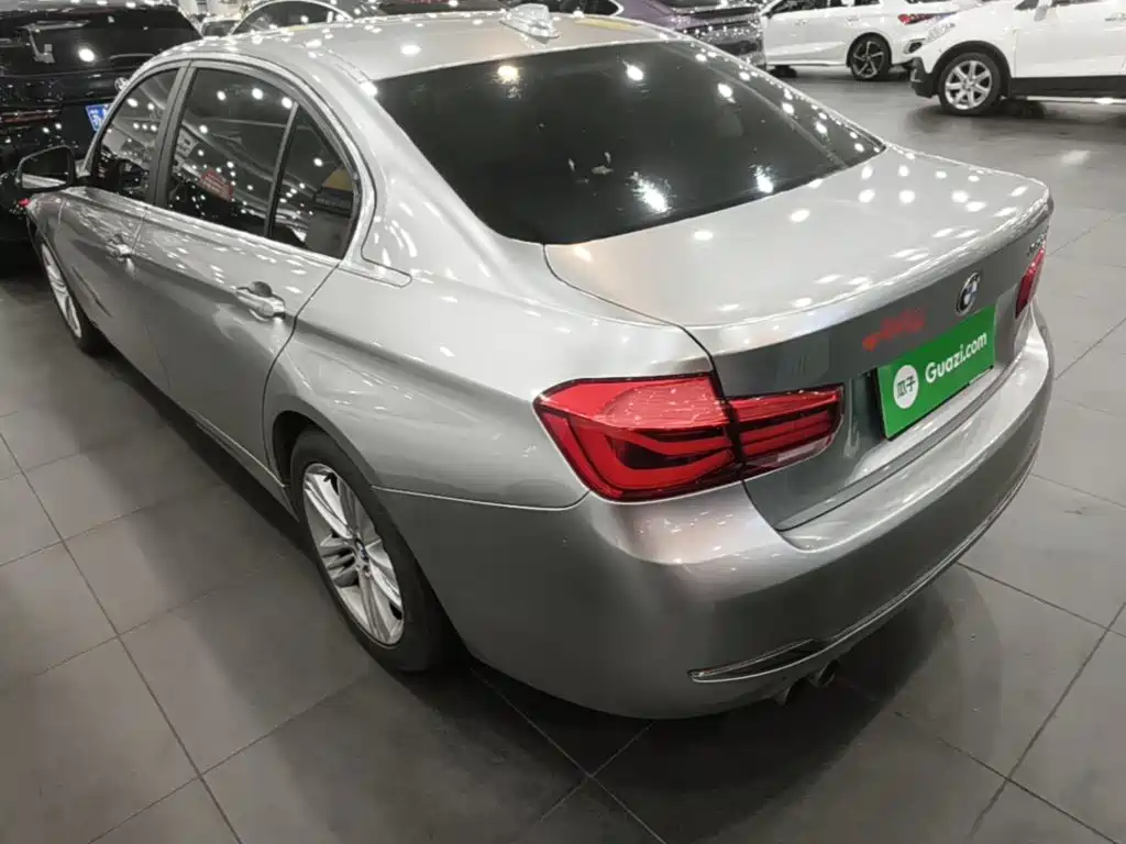 BMW 3 Series — миниатюра 5