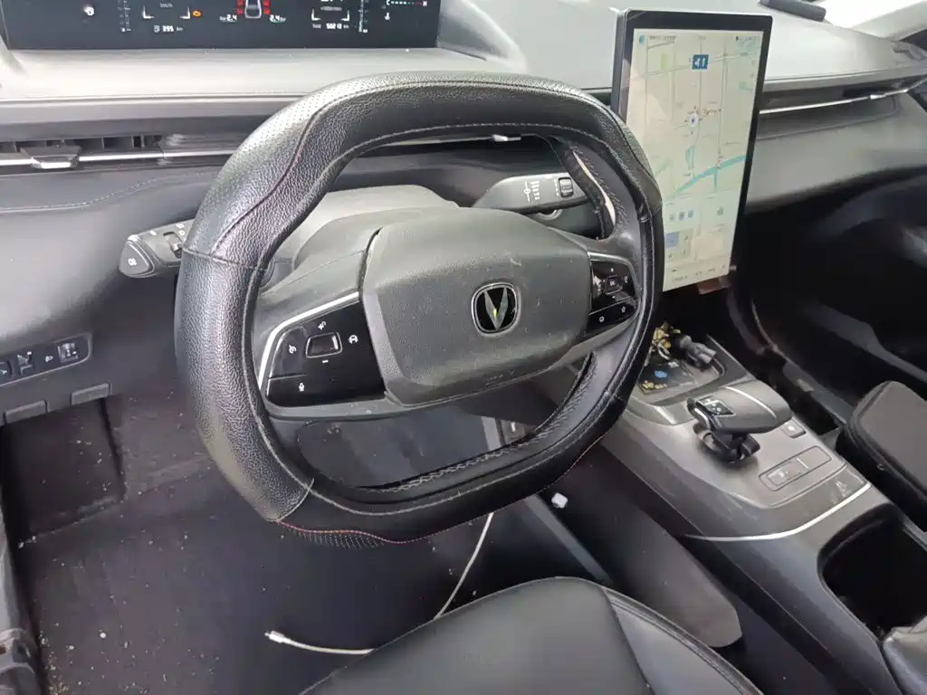 Changan Yida — миниатюра 3