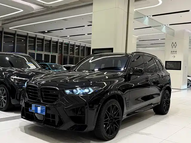 BMW X5 M 2025