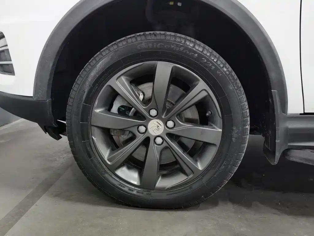 BYD Yuan EV — миниатюра 17