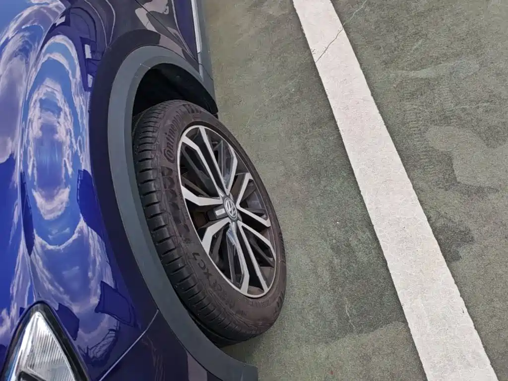 Volkswagen T-Roc — миниатюра 23