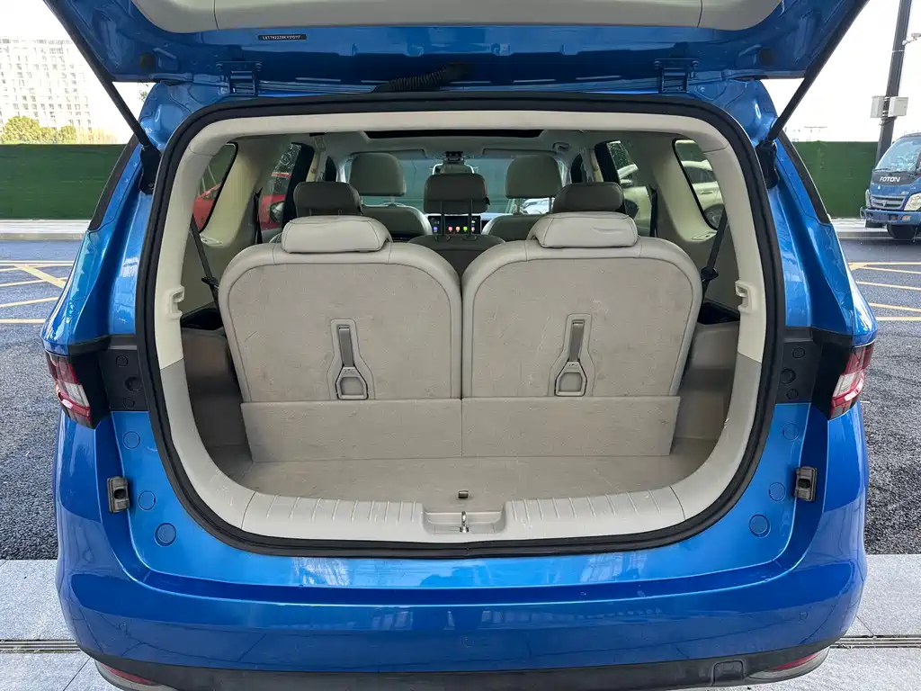 GEELY AUTOMOBILE JIAJIE