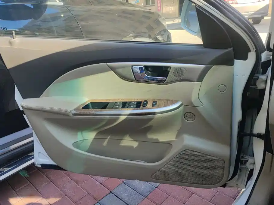 Buick Excelle — миниатюра 7
