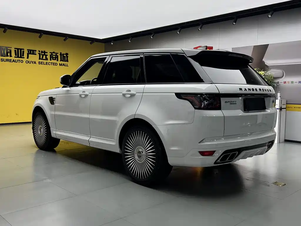 Land Rover Range Rover Sport 2017 3.0T