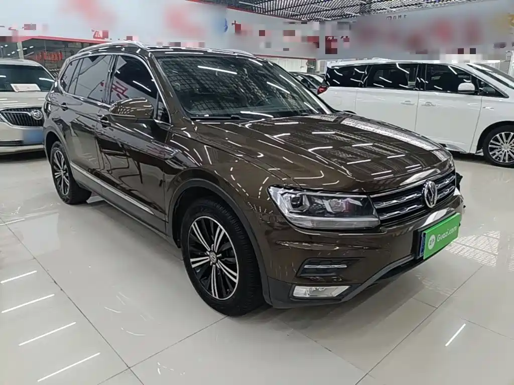 Volkswagen Tiguan L — миниатюра 4