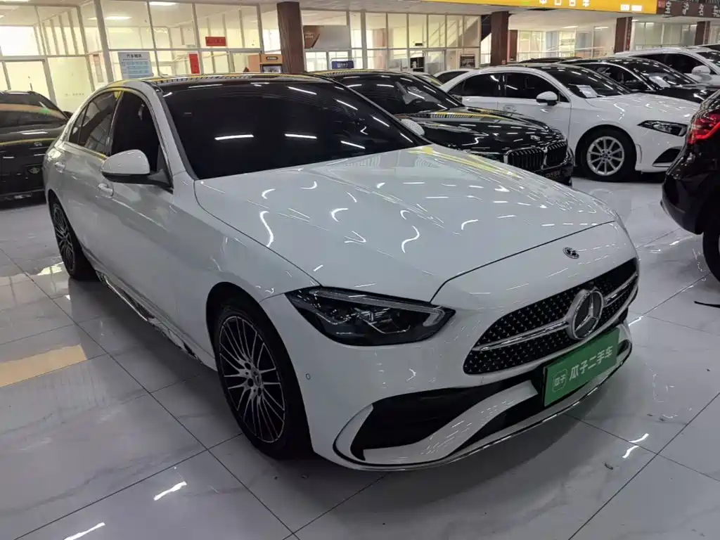 Mercedes-Benz C-Class — миниатюра 4