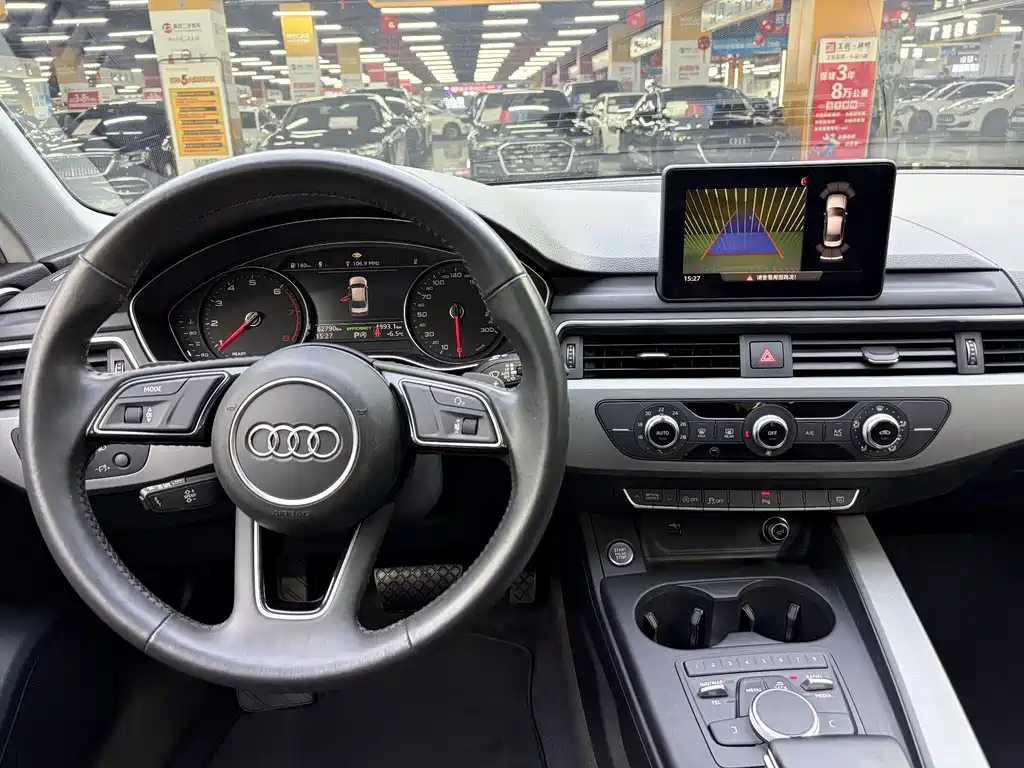 AUDI A4L