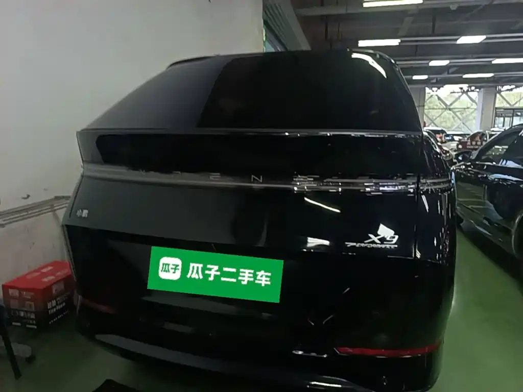 XPeng X9 — миниатюра 6
