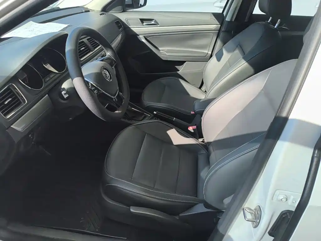 Volkswagen Lavida — миниатюра 15