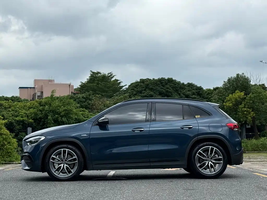 Mercedes-Benz GLA AMG — миниатюра 15