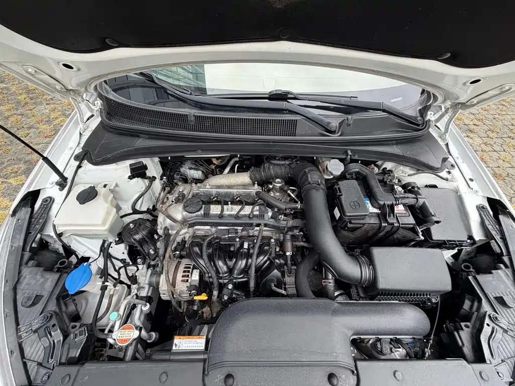 Hyundai Mistra — миниатюра 22
