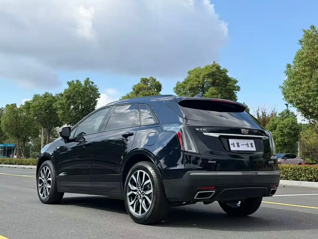 Cadillac XT5 — миниатюра 6