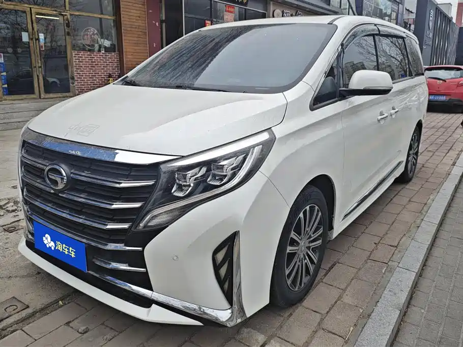 GAC TRUMPCHI M8
