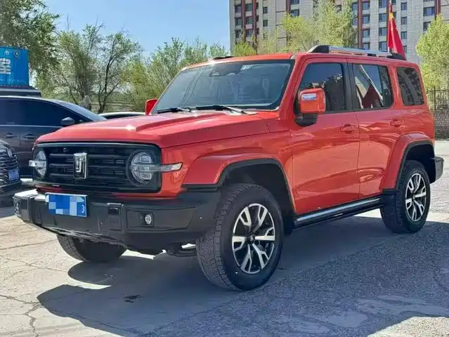 2022 TANK 300