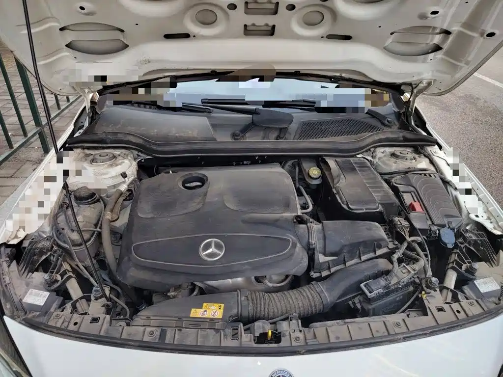 Mercedes-Benz GLA — миниатюра 21