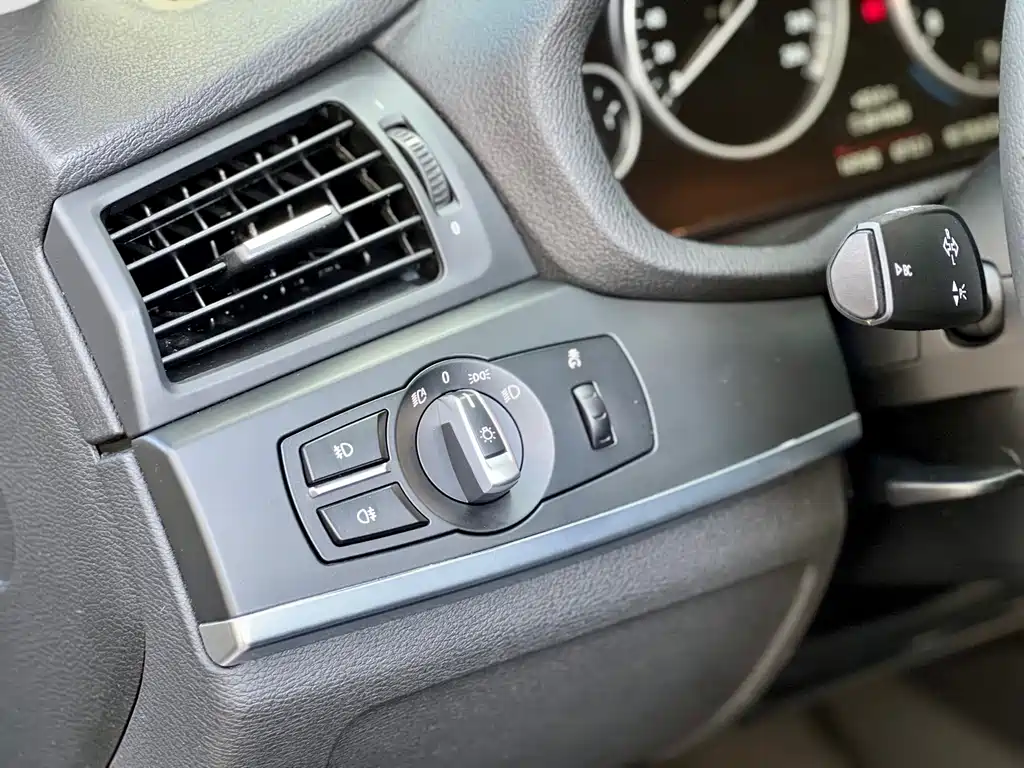 BMW X3 (Import) — миниатюра 20