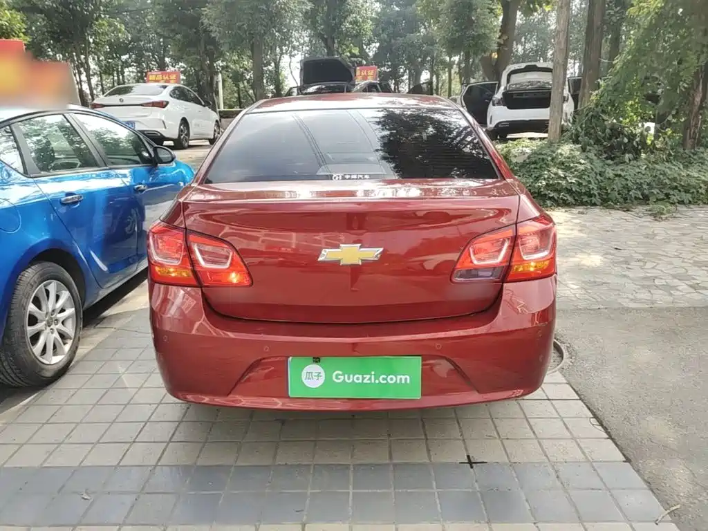 Chevrolet Cruze — миниатюра 6