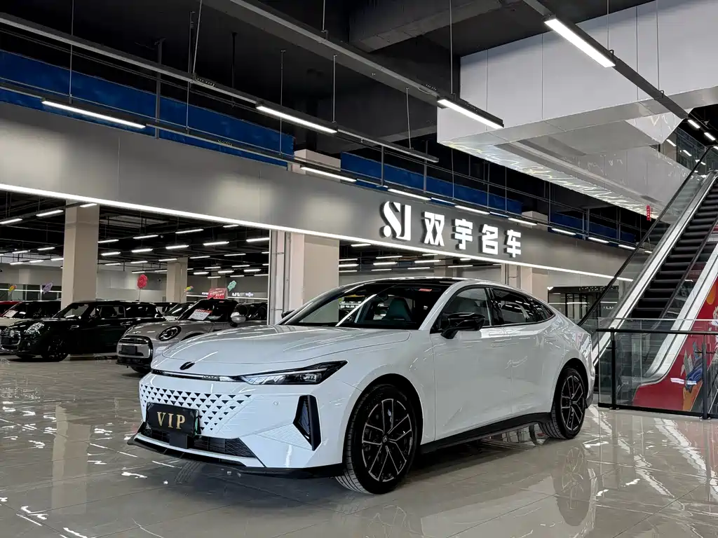 CHANGAN UNI V SMART IDD