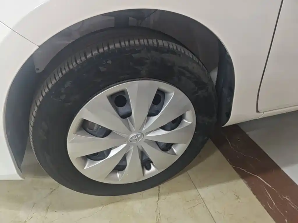 Toyota Yaris L — миниатюра 23