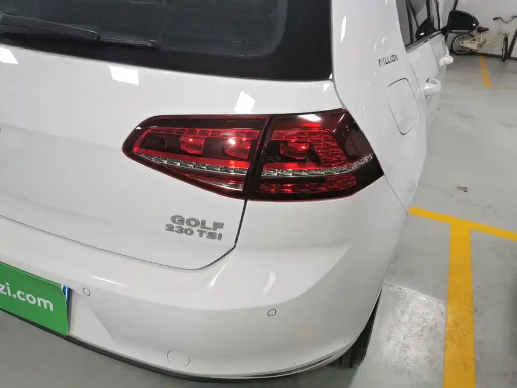 Volkswagen Golf — миниатюра 8