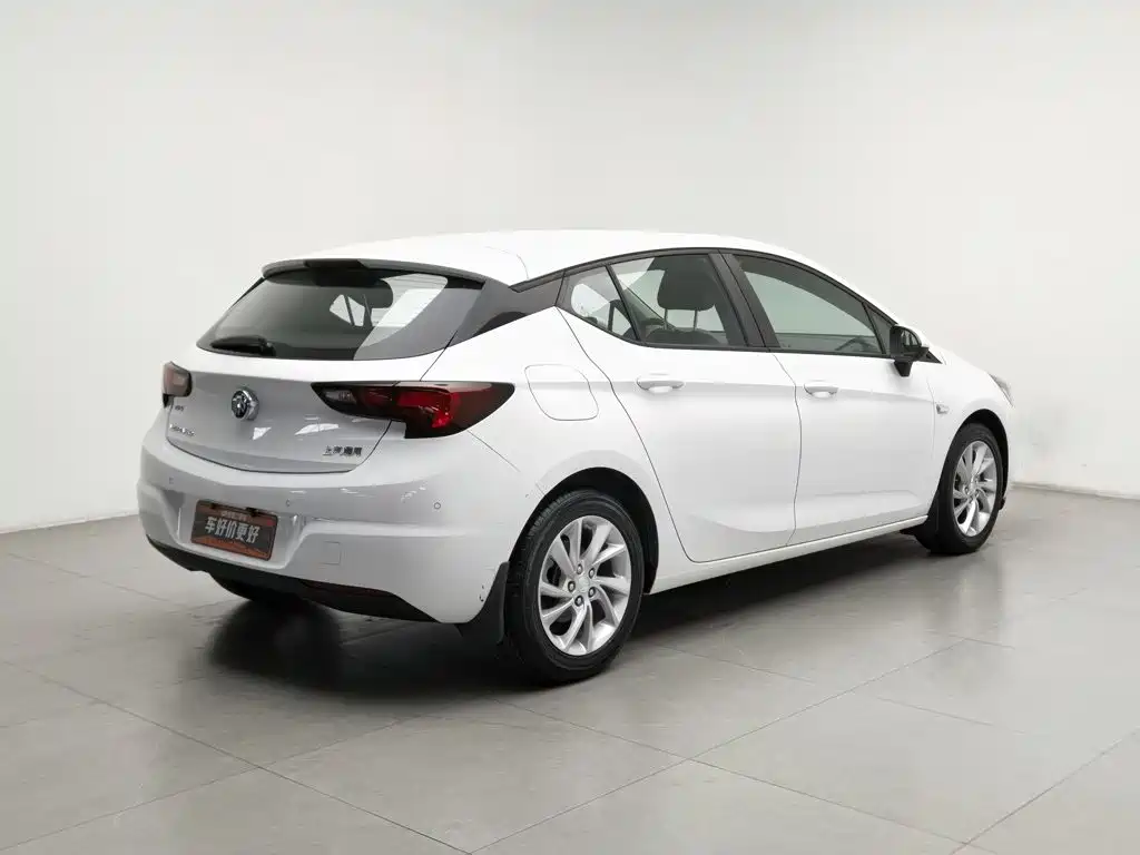Buick Verano — миниатюра 2