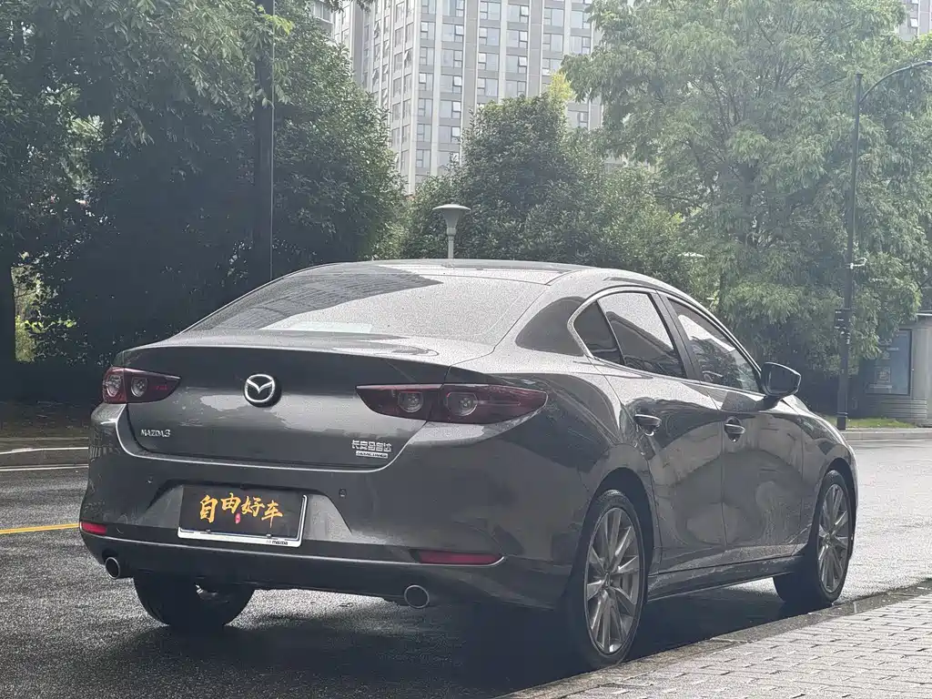 Mazda 3 Axela — миниатюра 20