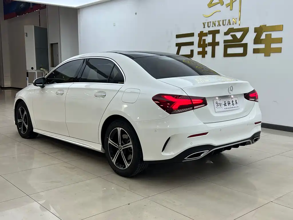 MERCEDES-BENZ A CLASS