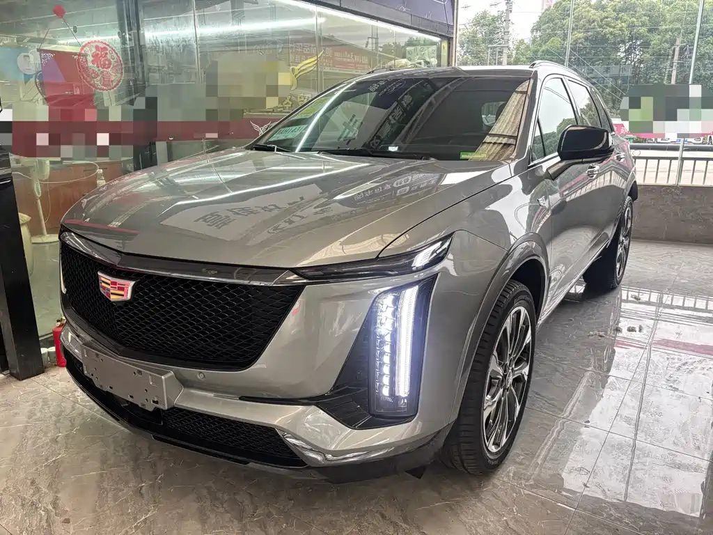 Cadillac XT5 2026