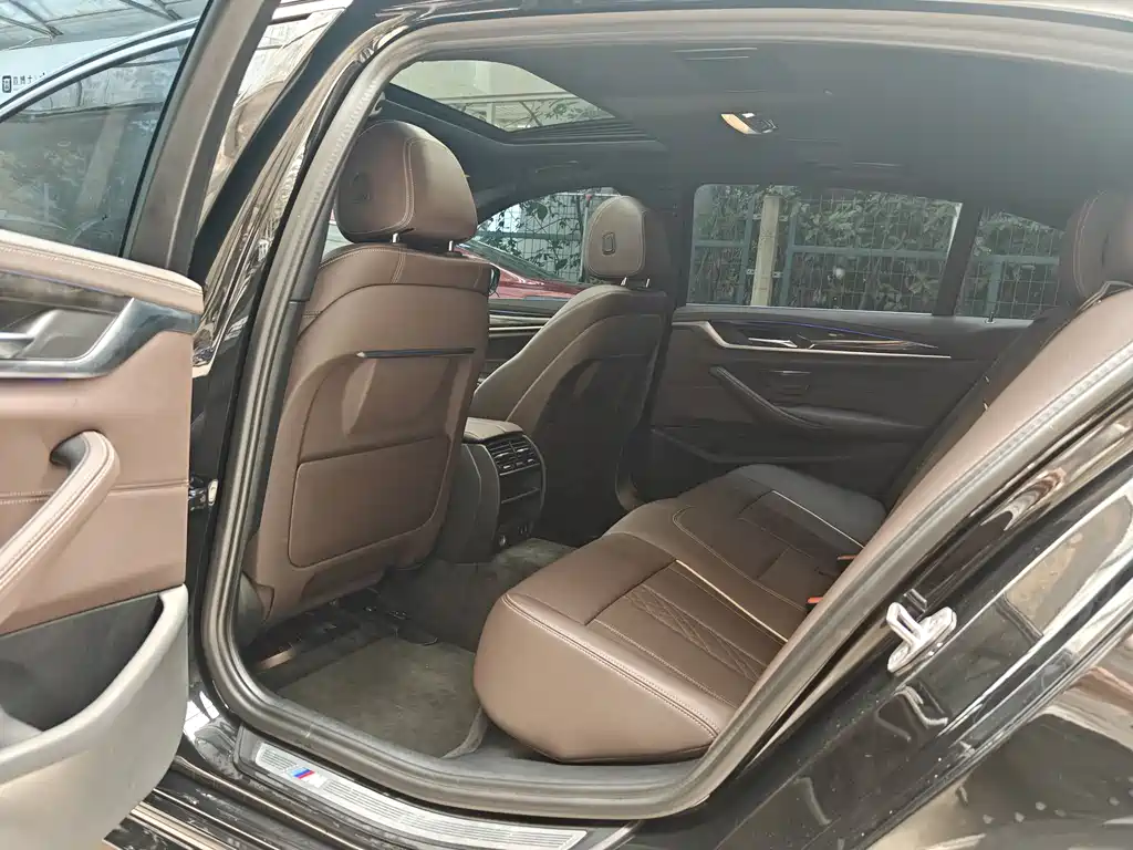 BMW 5 Series 5 2022 525Li M Sport