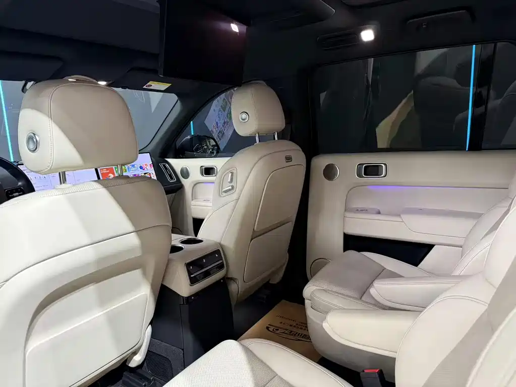 Li Auto Li L9 — миниатюра 10