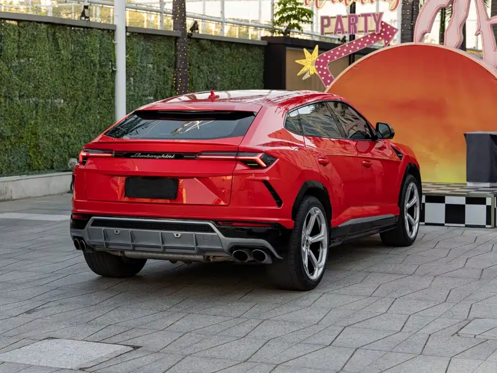 Lamborghini Urus — миниатюра 4
